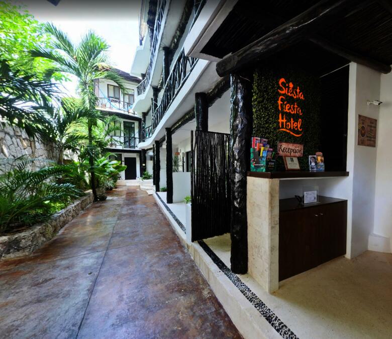 Siesta Fiesta Hotel