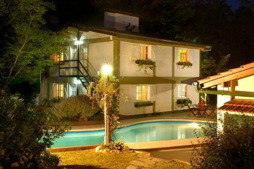 Posada Tantra