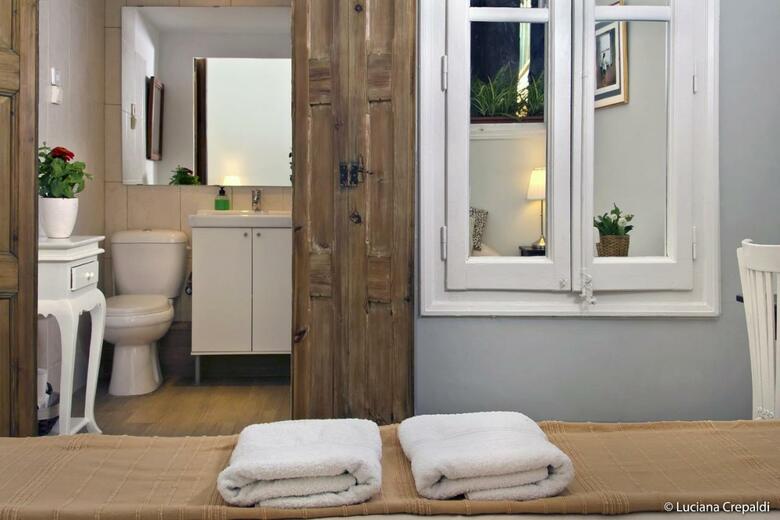 Hostal Casa Consell Guest House