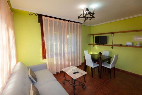 Apartahotel Tr�bede