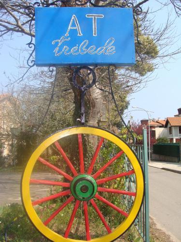 Apartahotel Tr�bede
