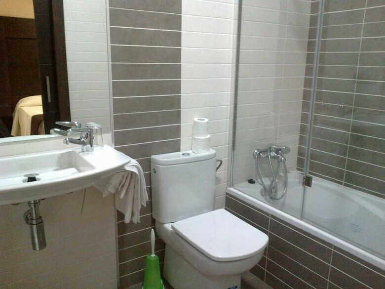 Hostal Hotel Anabel Baza