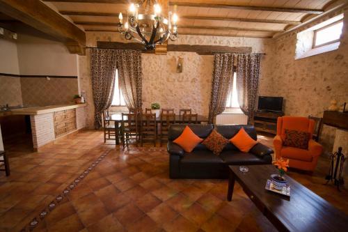 Agroturismo Casa Rural Casona La Beltraneja