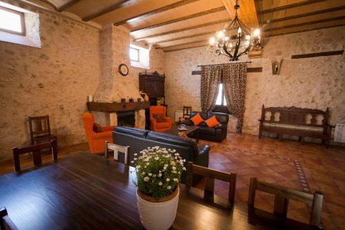 Agroturismo Casa Rural Casona La Beltraneja