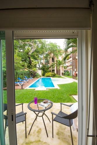 Apartment With Pool View - Tendenzza 101