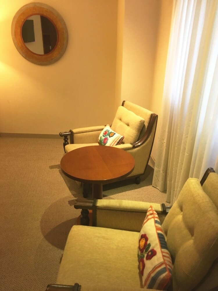Howard Johnson Hotel Yerba Buena