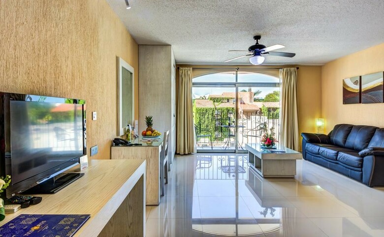 Aparthotel Suites Corazon