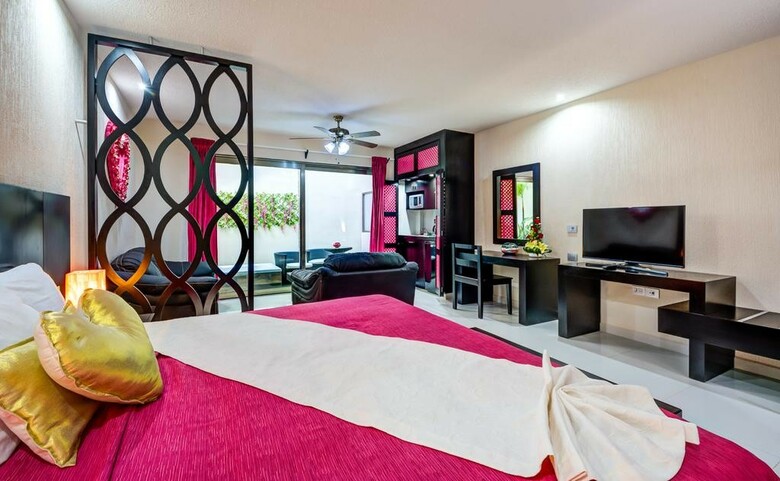 Aparthotel Suites Corazon
