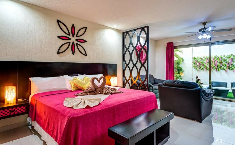 Aparthotel Suites Corazon