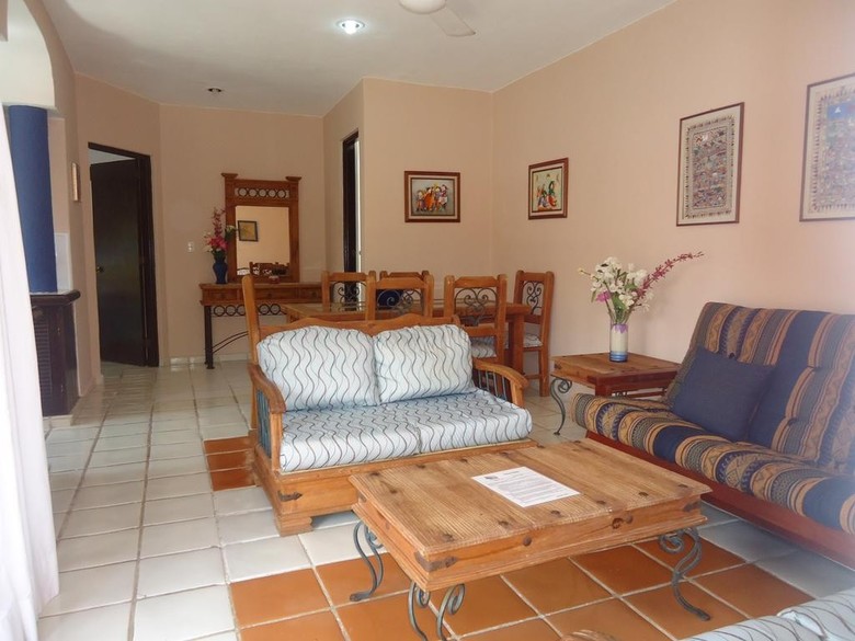 Aparthotel Suite @ El Acuario Hotel