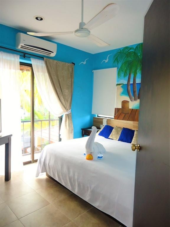 Aparthotel Suite @ El Acuario Hotel