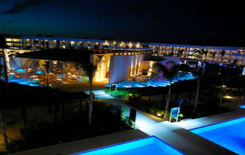 Hotel Platinum Yucatan Princess All Suites & Spa Resort