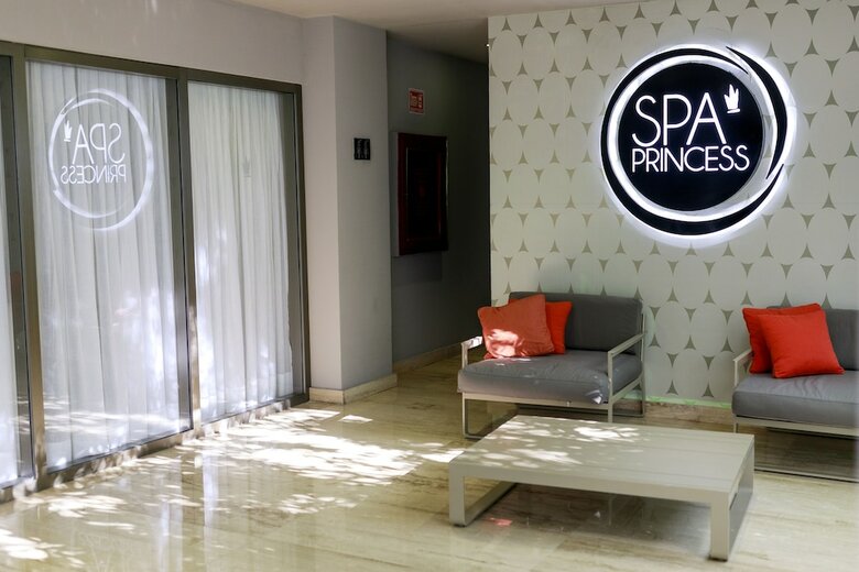 Hotel Platinum Yucatan Princess All Suites & Spa Resort