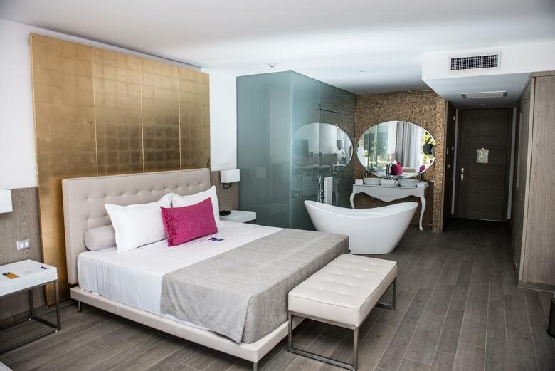 Hotel Platinum Yucatan Princess All Suites & Spa Resort