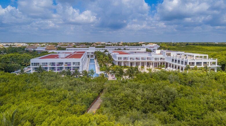 Hotel Platinum Yucatan Princess All Suites & Spa Resort