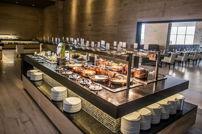 Hotel Platinum Yucatan Princess All Suites & Spa Resort