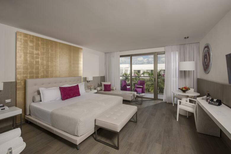 Hotel Platinum Yucatan Princess All Suites & Spa Resort