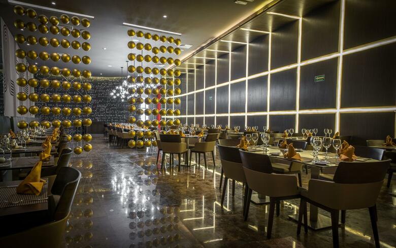 Hotel Platinum Yucatan Princess All Suites & Spa Resort