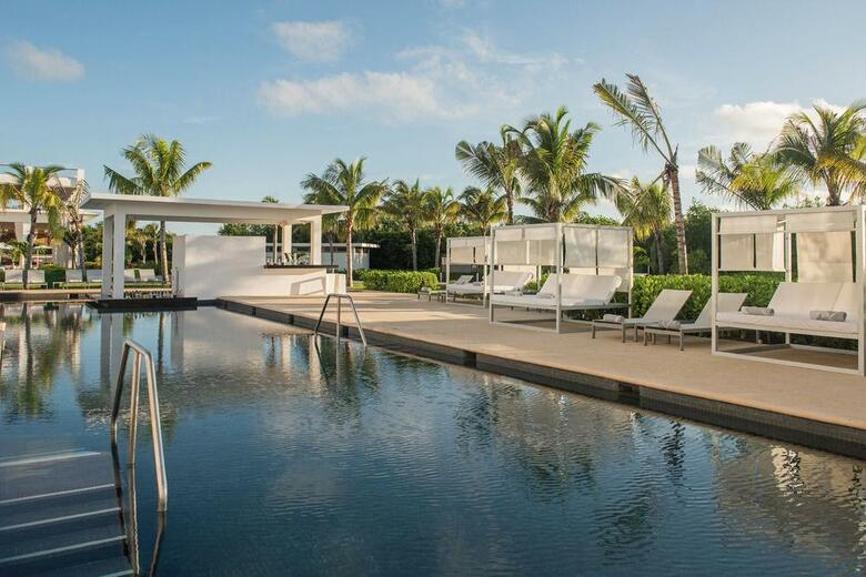 Hotel Platinum Yucatan Princess All Suites & Spa Resort