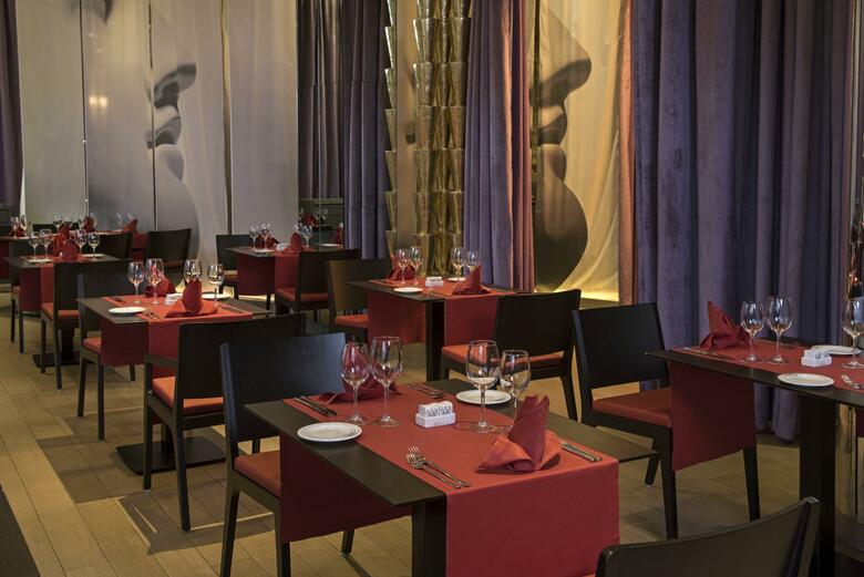 Hotel Platinum Yucatan Princess All Suites & Spa Resort