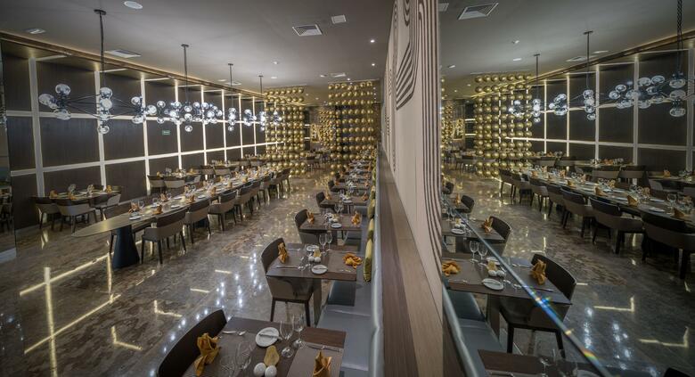 Hotel Platinum Yucatan Princess All Suites & Spa Resort