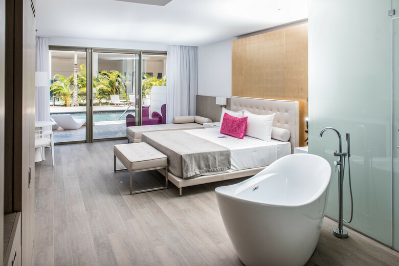 Hotel Platinum Yucatan Princess All Suites & Spa Resort