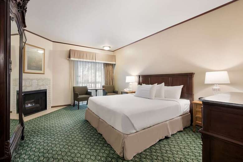 Hotel Best Western- Big Bear Chateau