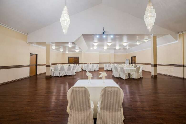 Hotel Best Western- Big Bear Chateau
