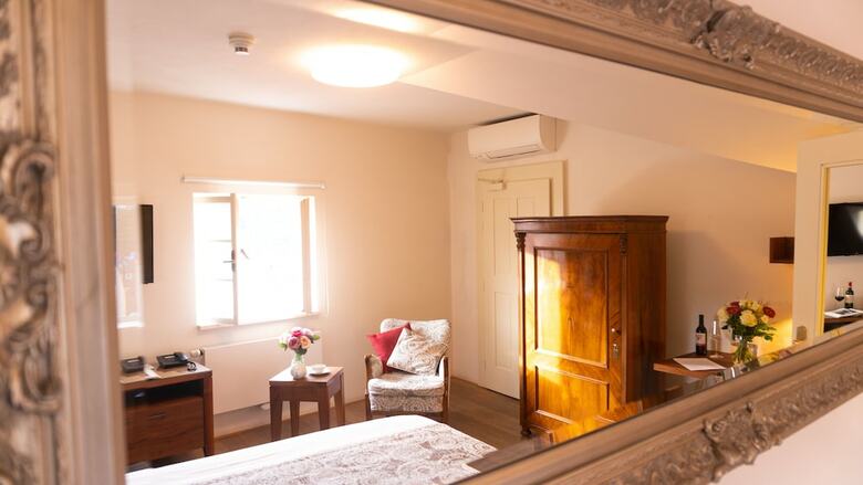 Hotel Golden Key