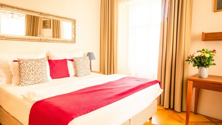 Hotel Golden Key