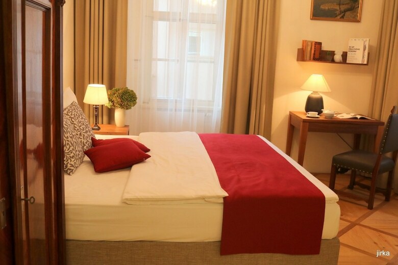 Hotel Golden Key