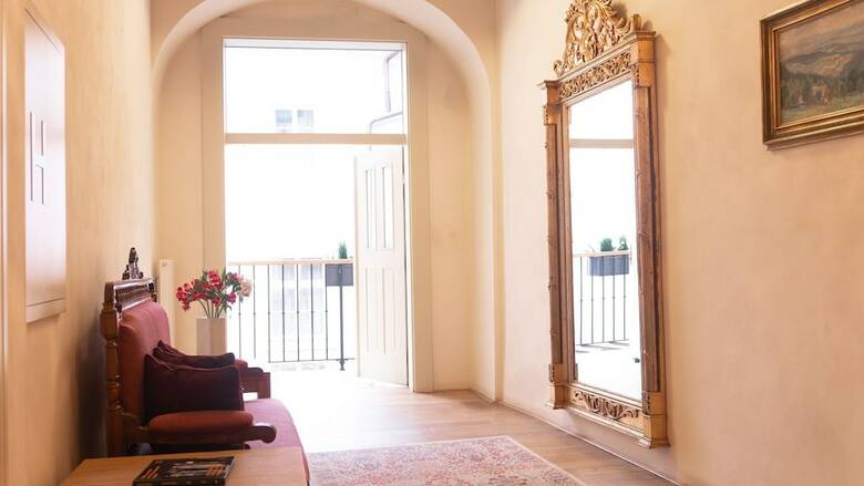 Hotel Golden Key