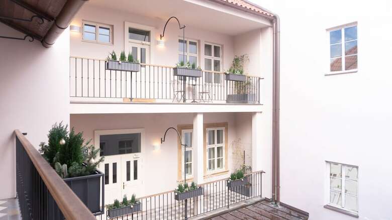 Hotel Golden Key