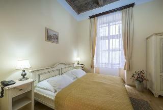 Hotel Cerny Slon