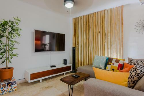 Hacienda San Jose Apartments