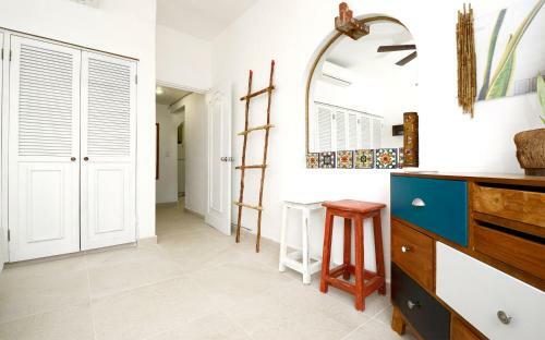 Hacienda San Jose Apartments