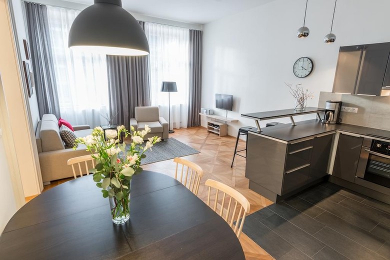 Vladislav City Centre Apartments