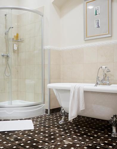 Aparthotel Apartments Almandine