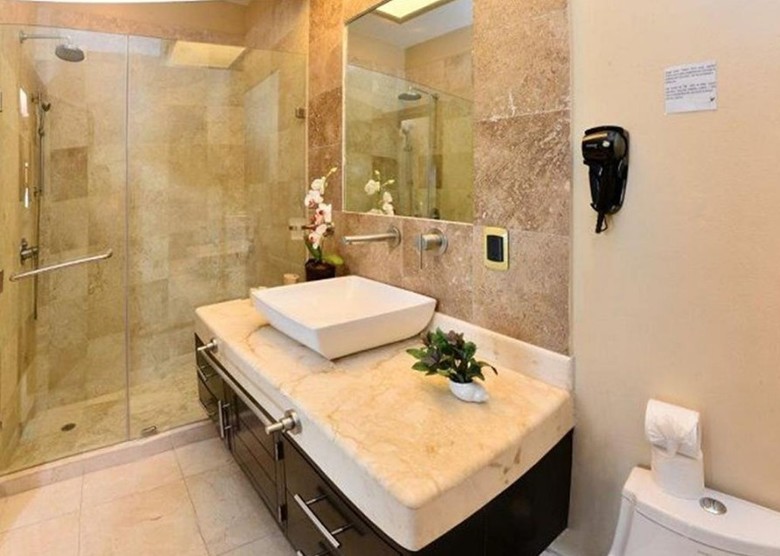 Apartamento Faro Condos Ocean Front Penthouse