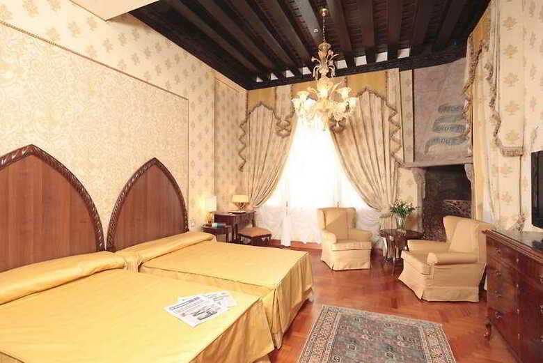 Hotel Palazzo Stern