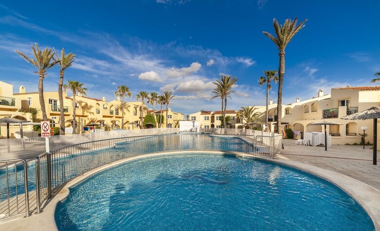Aparthotel Globales Binimar