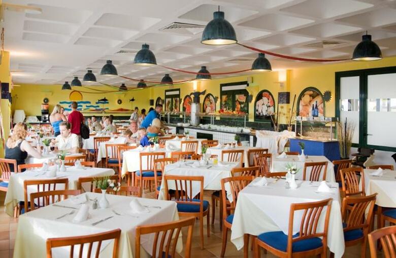 Aparthotel Globales Binimar