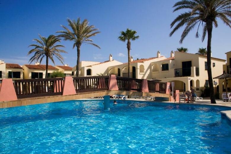 Aparthotel Globales Binimar