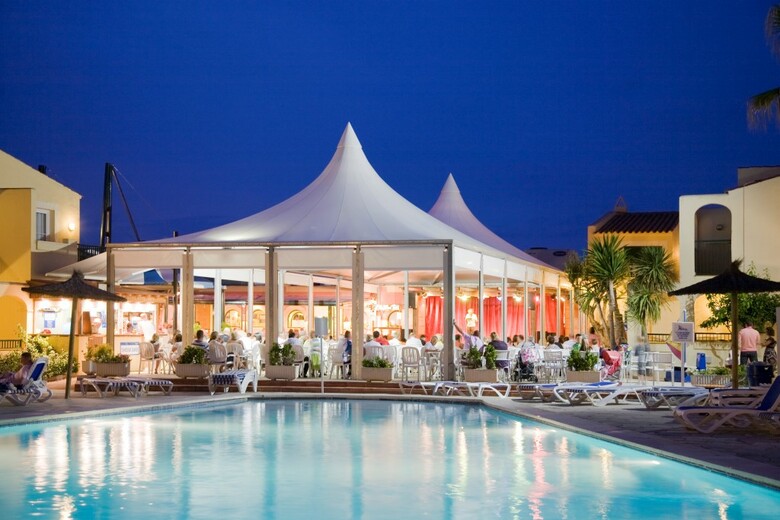 Aparthotel Globales Binimar