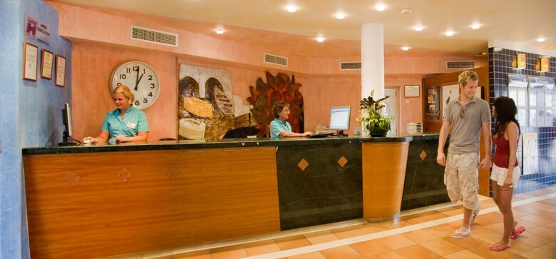 Aparthotel Globales Binimar