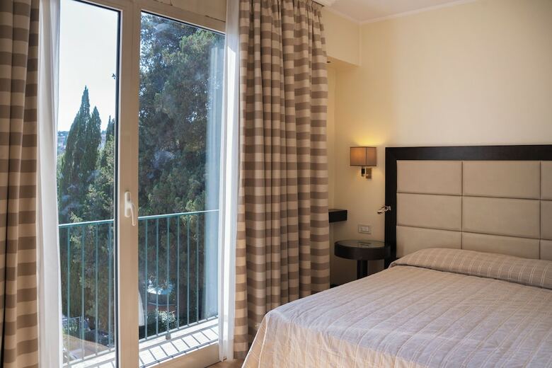 Hotel Villa Maria Regina