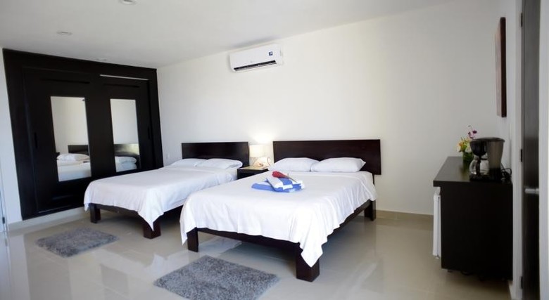 Sunrise 42 Suites Hotel
