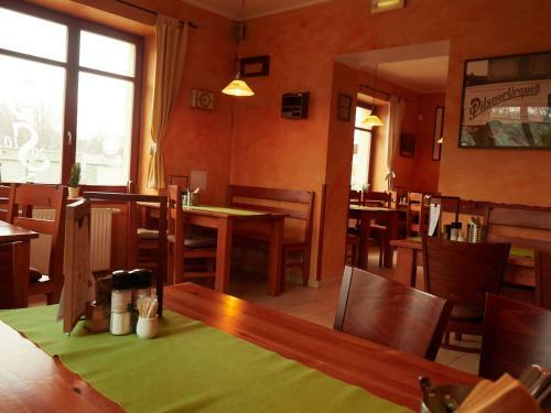 Hostal Penzion A Restaurace Simanda
