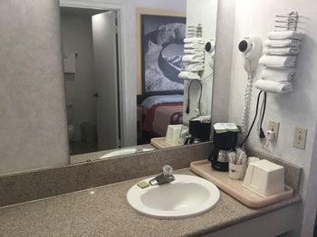 Super 8 Motel