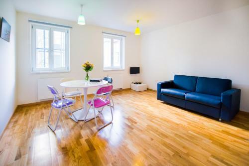 Aparthotel Vy?ehrad Castle Suite